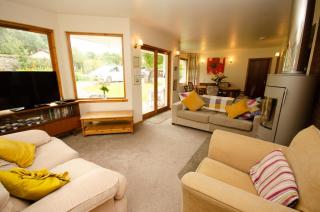 Home Comforts in Peaceful 2 Acres - 0
