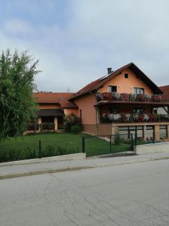 Apartment Pavlešić - Slunj - 0