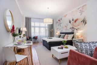 APT in Prague Charles Bridge 1km by Michal&Friends - Praga - 0