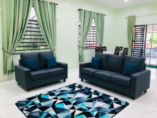 Atocha Homestay - Terong@Taiping - Kampong Salak - 0