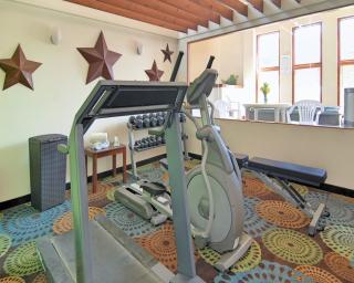 Baymont by Wyndham Bellevue - Omaha - Bellevue - 5