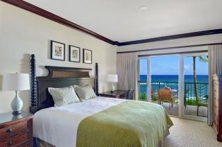 Waipouli Beach Resort Royal Penthouse Oceanfront Jewel A Building - Best of the Best! AC Pool - Kapaa - 5