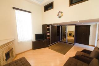 SUPER LOCATION Modern Apartment - Baku - 9