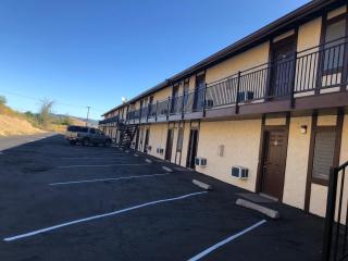 Golden Hills Motel - Tehachapi - 6