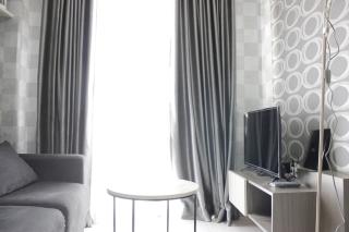 Modern 2BR Apartment at Mekarwangi Square Cibaduyut By Travelio - 6