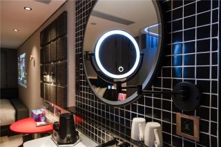Fenk Attitude Hotel Guangzhou Railway Station - Canton - 2