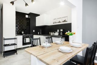 First Central Apartments by Noclegi Renters - Varsovie - 7