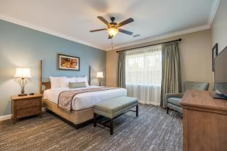 Holiday Inn Club Vacations Williamsburg Resort - 2