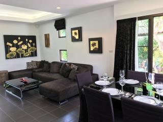 Mae Phim -Beachfront living in a villa with a private pool ! - Ban Tha Fat - 1