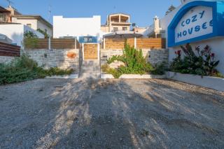 Tanyas Cozy House - Kamilari - 6