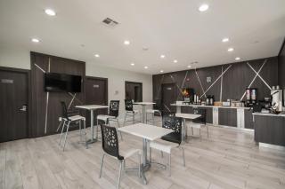 Americas Best Value Inn & Suites Northeast Houston I-610 - Houston - 5