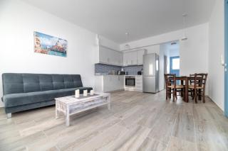 Tanyas Cozy House - Kamilari - 3
