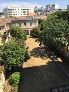 Le Galaxy centre la Brèche wifi calme vue jardin - 5