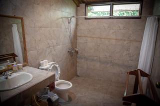 Gardenia Country Inn - Tomohon - 3