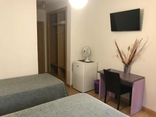 Pension Berceo - Logroño - 8