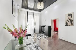 BV Apartments Black&White - Lviv - 2