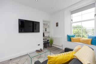 Dollar Apartments-39 Bridge Street - 8