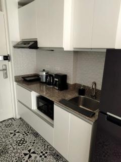 Soderberg By J&J Homes At Amani Grand Resort Residences Near Airport - Mactan - 4