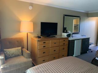 Okanagan Royal Park Inn by Elevate Rooms - Vernon - 4