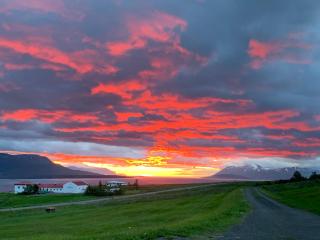Apartment in the country, great view Apt. B - Akureyri - 5