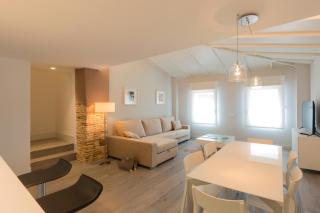 APARTAMENTOS TURISTICOS - PAPEL ARMADO - Calle Caldereros 33 - Tudela - 9