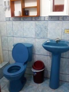 Hospedaje Sarita - Puerto Villamil - 2