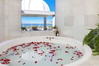 Beachside Resort Kawana Waters - Buddina - 8
