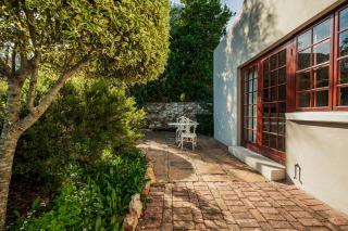 Millbury Guest House - 5