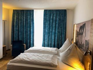 Hotel zum Engel - 1