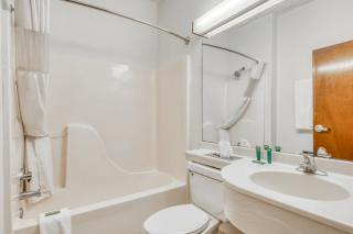 Trident Inn & Suites, Baton Rouge - 3