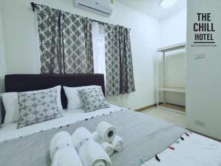 The Chill Town Home - 1
