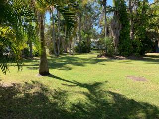 Tin Can Bay Motel - Tin Can Bay - 5