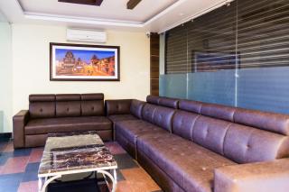 Ganapati Airport Hotel - 8