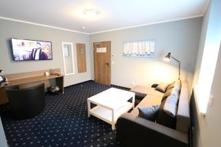 Hotel Deutscher Hof - Babenhausen - 4