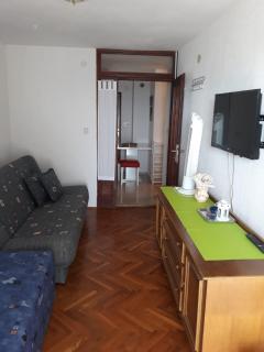 Apartman Grospic 2 - Cesarica - 2