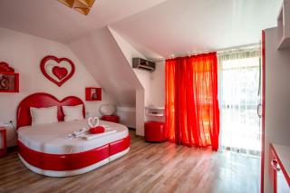Lombardi Family Hotel - Roese - 9