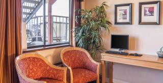 Ashland Valley Inn - Ashland - 8