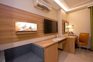Crown Regency Hotel Makati - Manila - 4