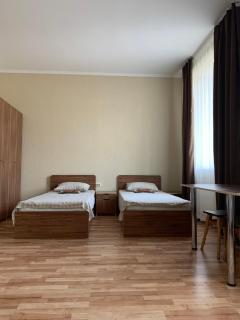 Monada Hotel & Hostel - Uzhhorod - 1