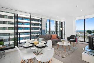 Complete Host Tiara Apartments - 8
