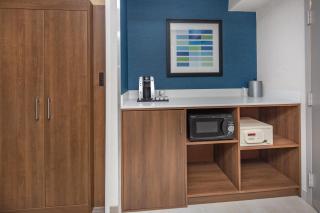 Holiday Inn Express San Diego Airport-Old Town by IHG - San Diego - 9