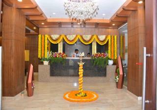 Triguna Clarks Inn Kurnool - Kurnool - 5