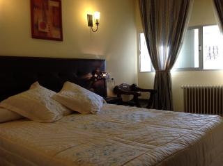 Hostal Cerezo 2 - 5