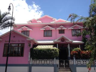 Fleur de Lys - San José - 0