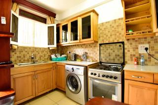 Crane Serviced Apartments - 1