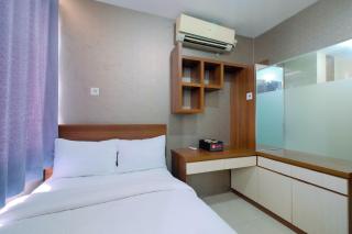 Compact Studio Saladdin Mansion Apartment By Travelio - Depok - 8