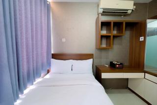 Compact Studio Saladdin Mansion Apartment By Travelio - Depok - 9