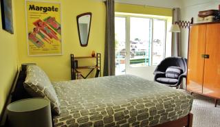 Twentieth Century B&B - 8