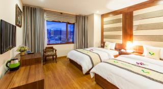 Moonlight Hotel & Suites - Highfloor view of the city center and Dragon Bridge - 1