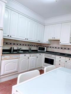 ZARAUTZ CENTRO Garaje-Parking-Free - 2